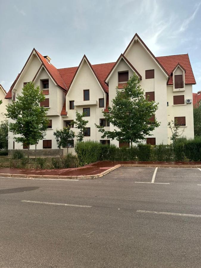 Ifrane Apartment With Swimming Pool Exterior foto